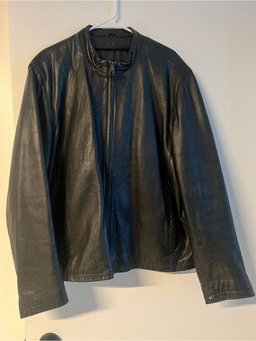 Men's Black Leather Bomber Jacket - Minimal Zip Front